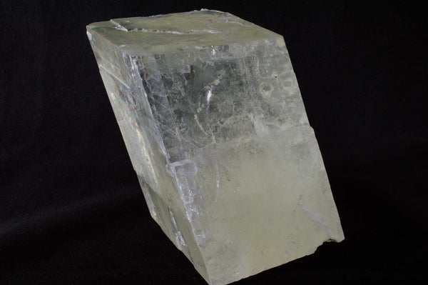 <span class="prod-title">Optical Calcite<br></span>Item# CL-068 - Mystical Earth Gallery